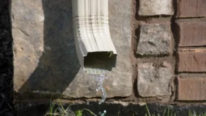 Signs of a Frozen Gutter Downspout